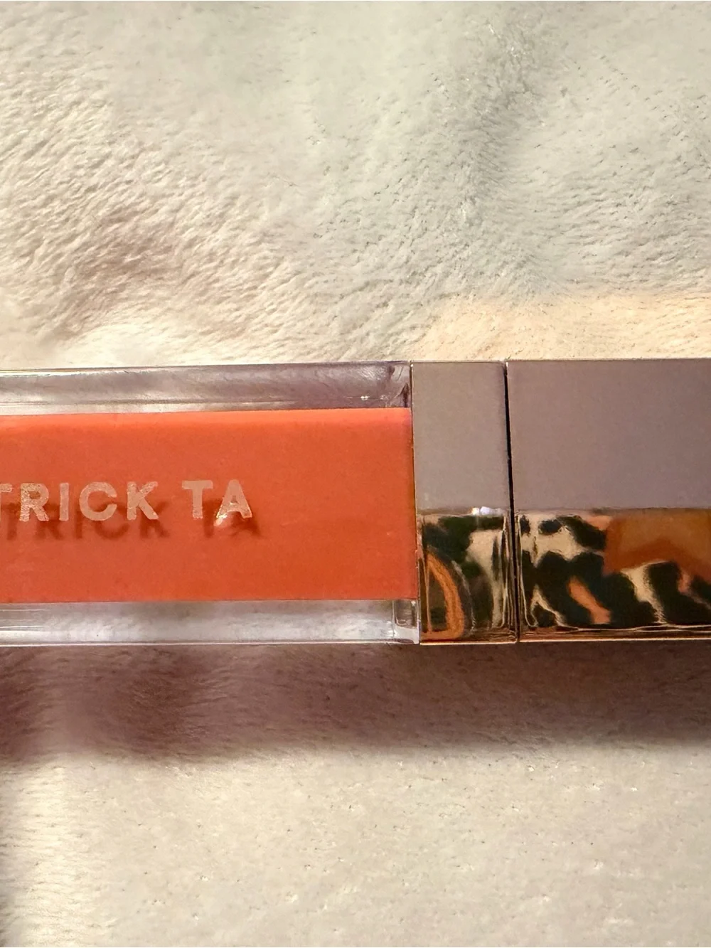 Patrick Ta Major Volume Plumping Lip gloss